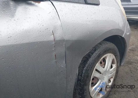 2009 Honda Fit z USA, uszkodzony, nr VIN JHMGE88289S003085